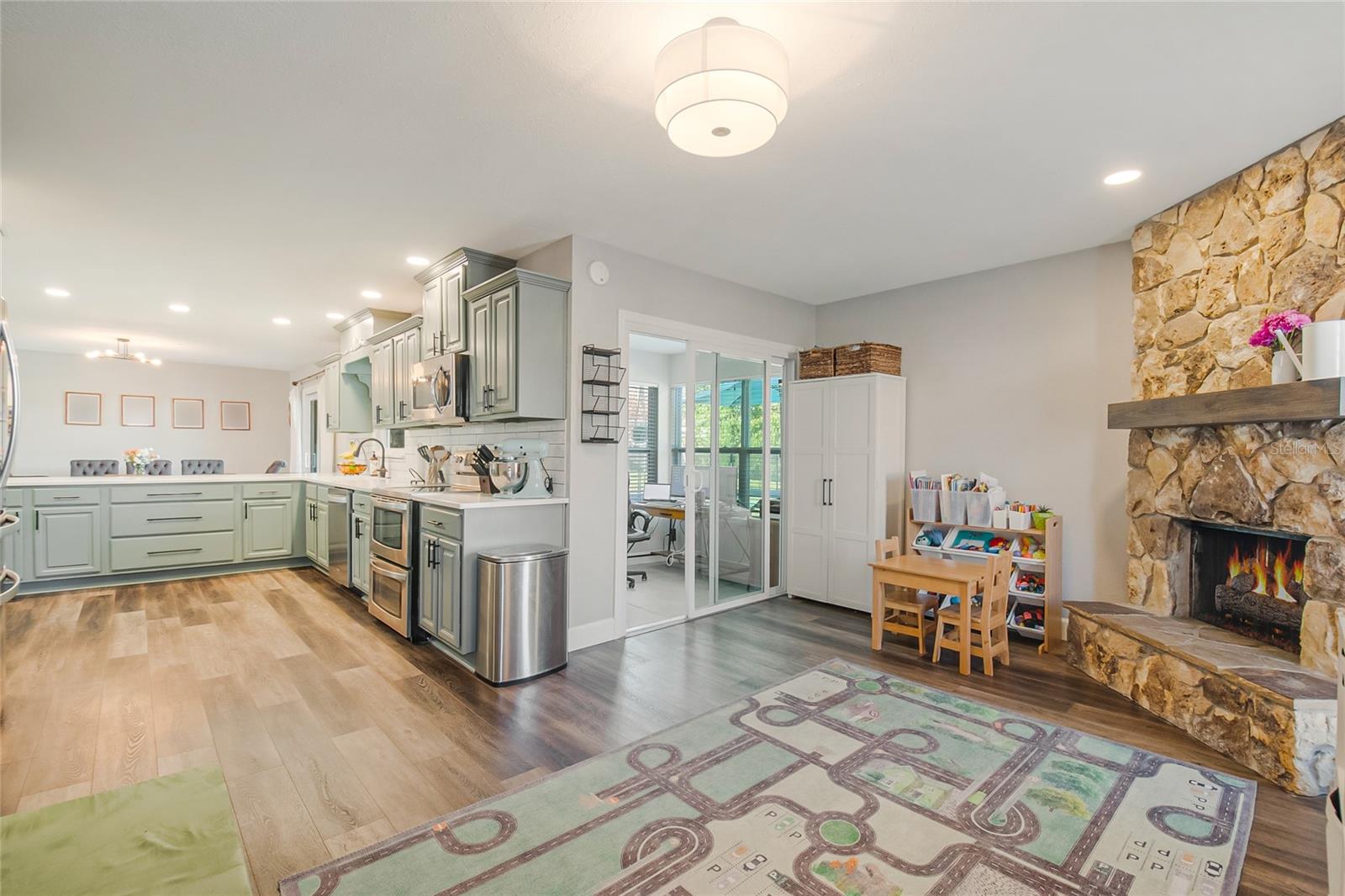 WEKIVA HUNT CLUB 3 FOX HUNT SEC 3 - Residential