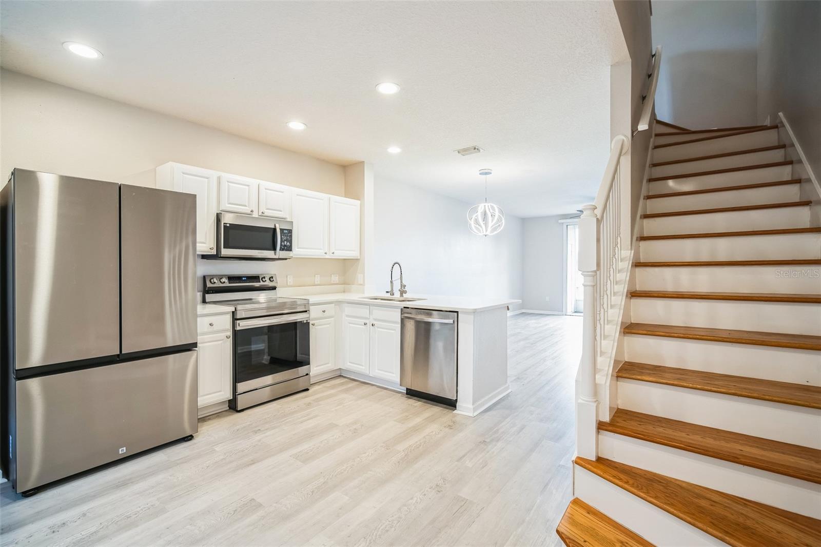10157 BESSEMER POND COURT