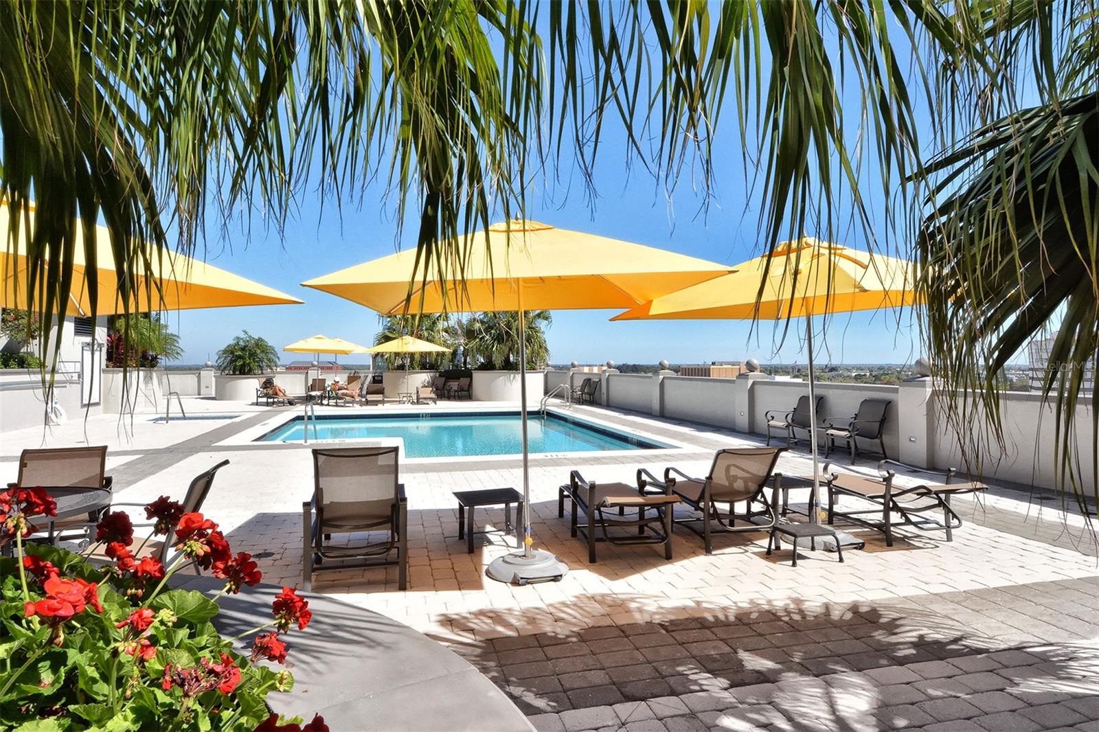 PLAZA AT 05 POINTS RESIDENCES - Residential Lease