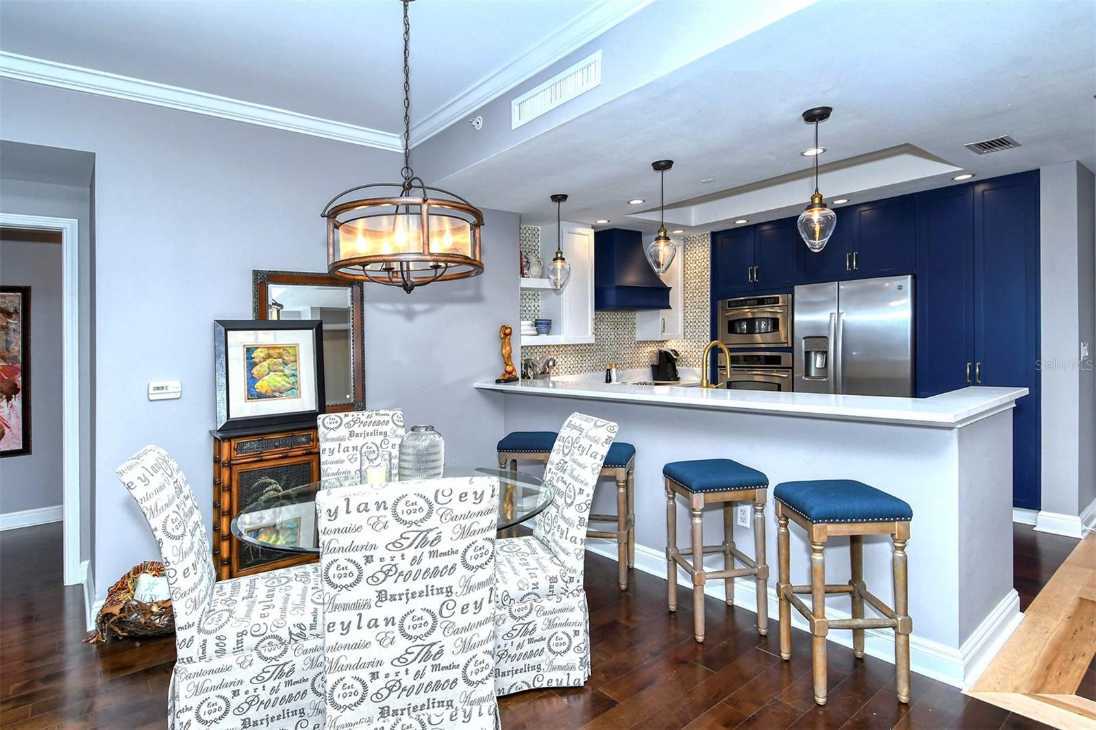 PLAZA AT 05 POINTS RESIDENCES - Residential Lease