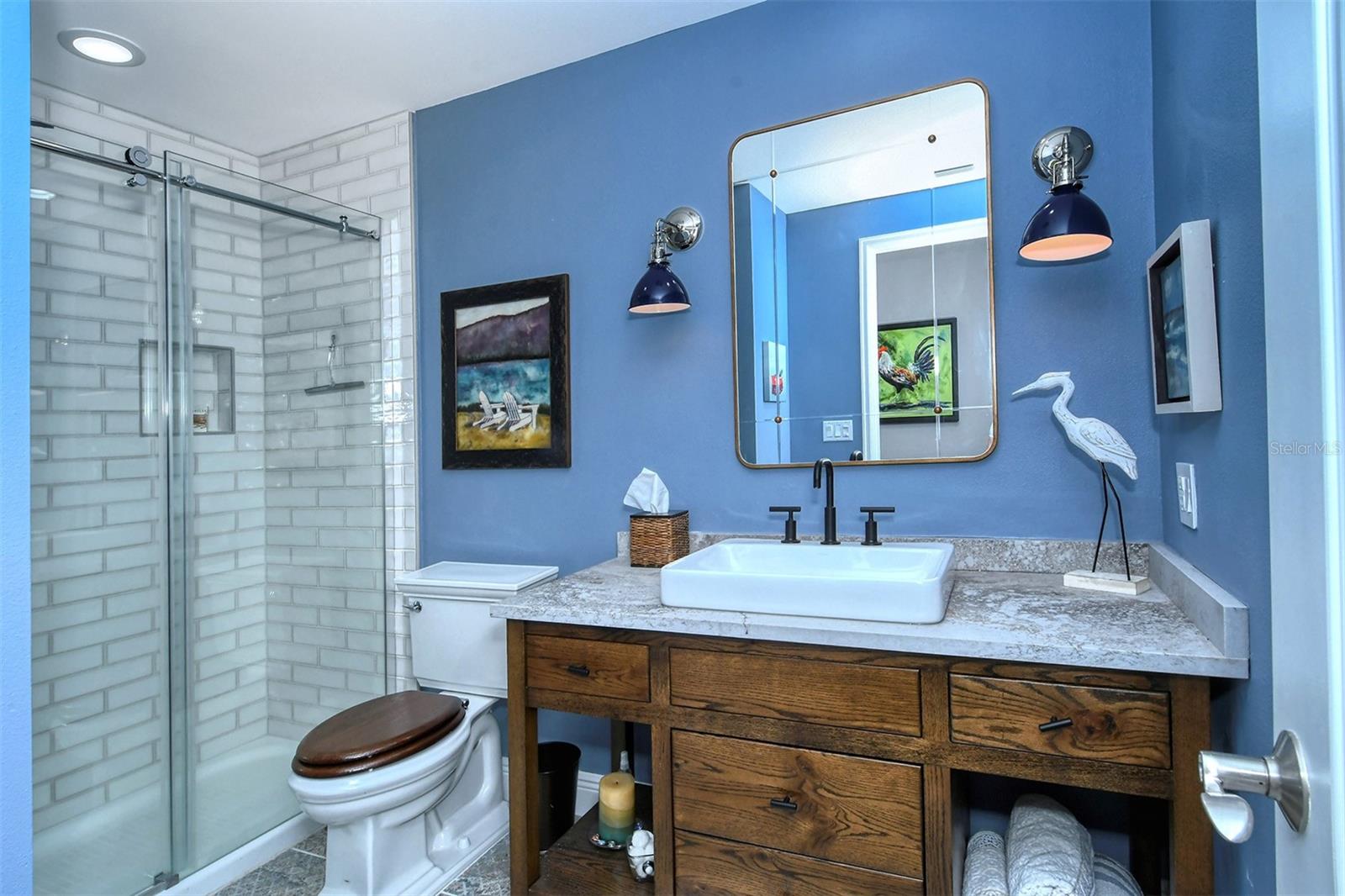 PLAZA AT 05 POINTS RESIDENCES - Residential Lease