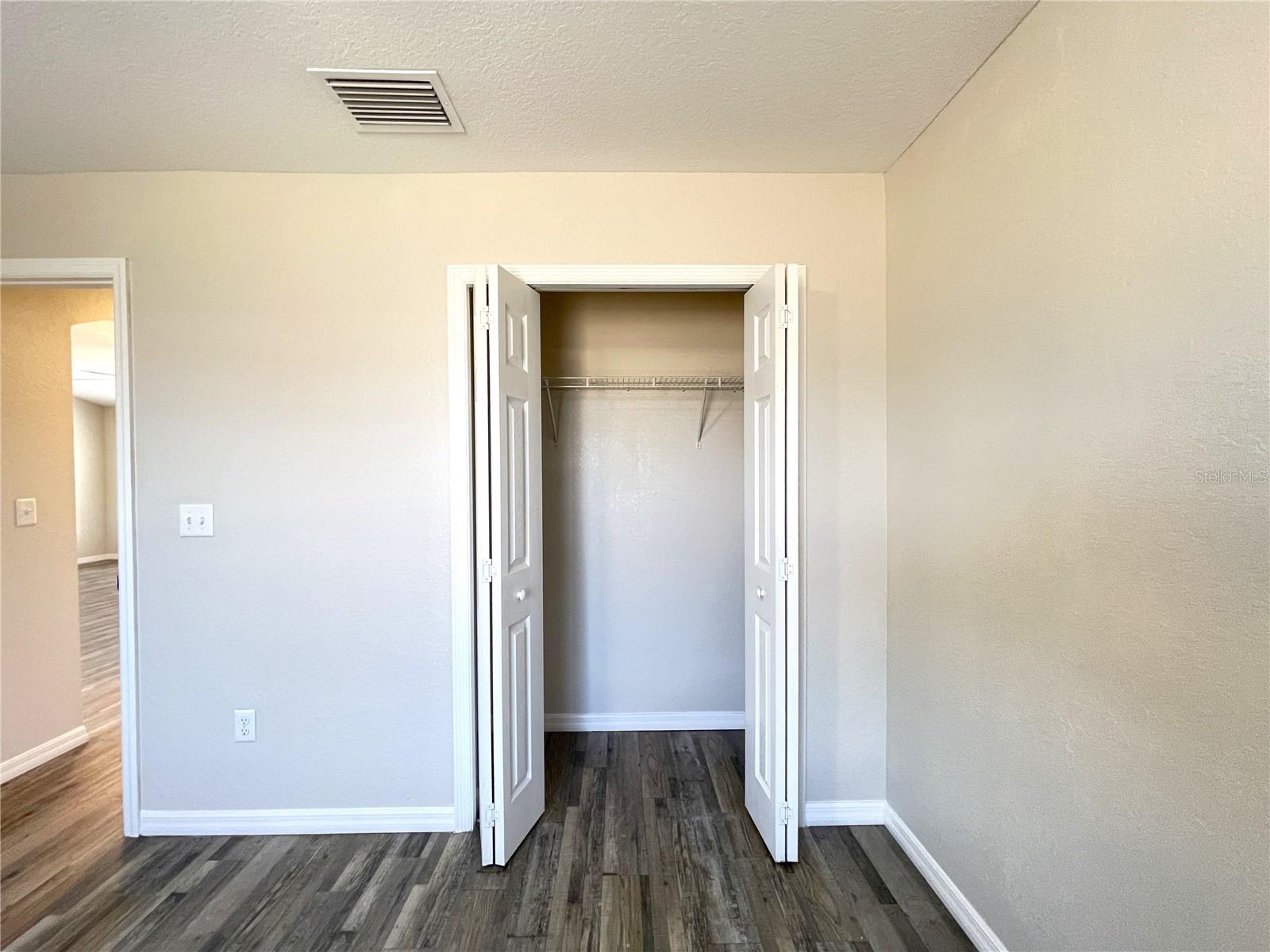 SILVER SPGS SHORES UN 24 - Residential