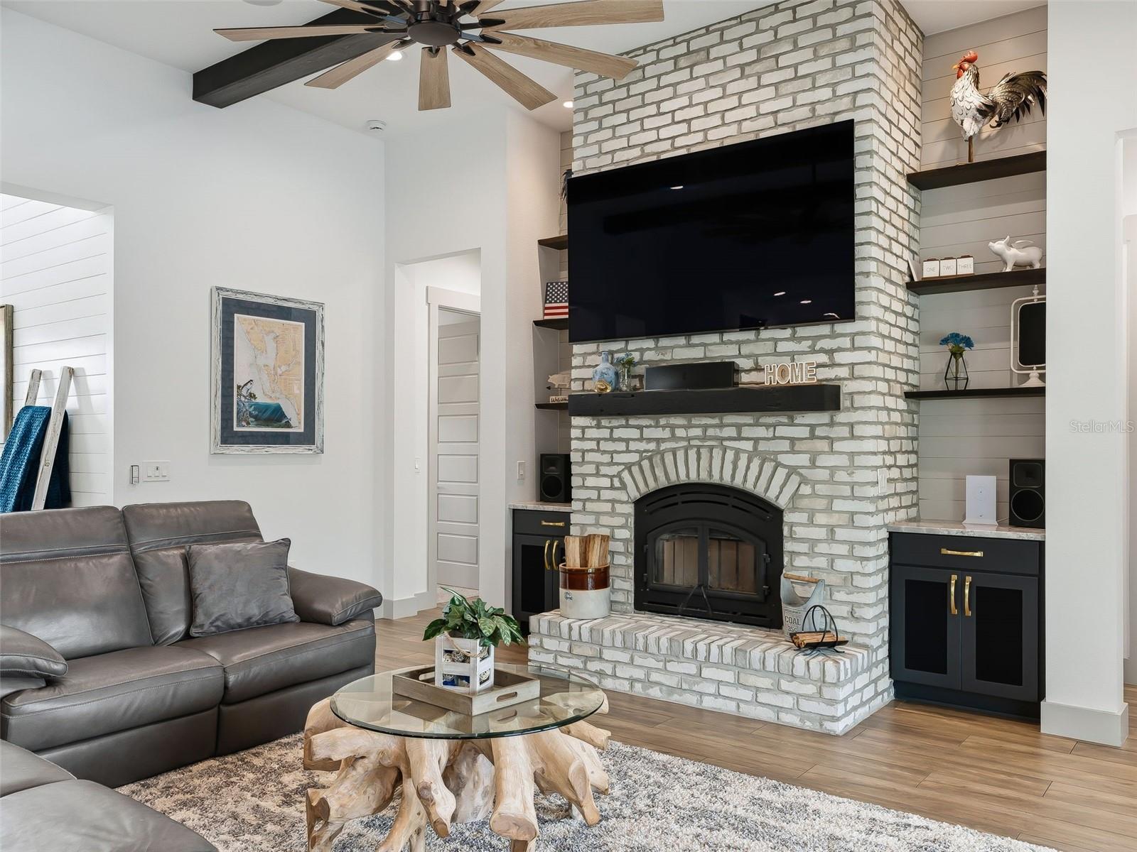 EAGLE RIDGE ESTATES TRACT 7 - Residential