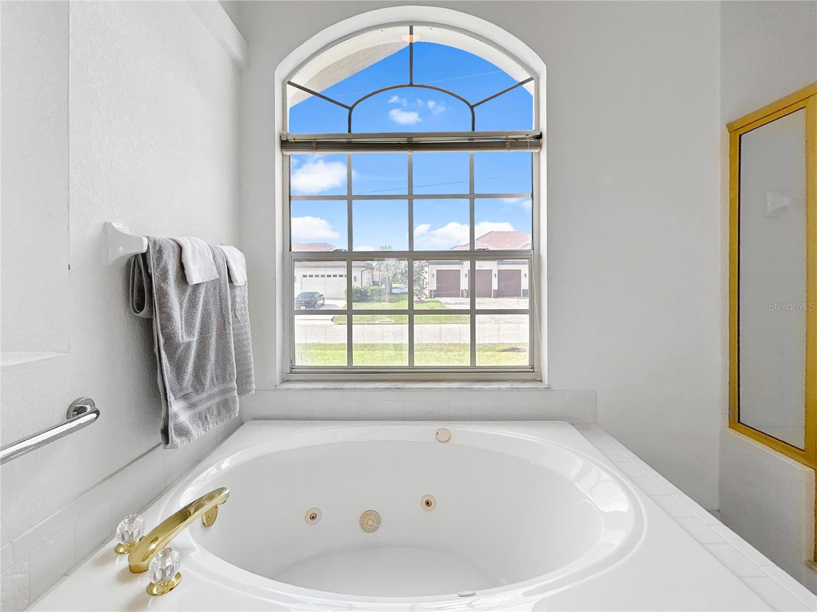 PUNTA GORDA ISLES SEC 15 - Residential