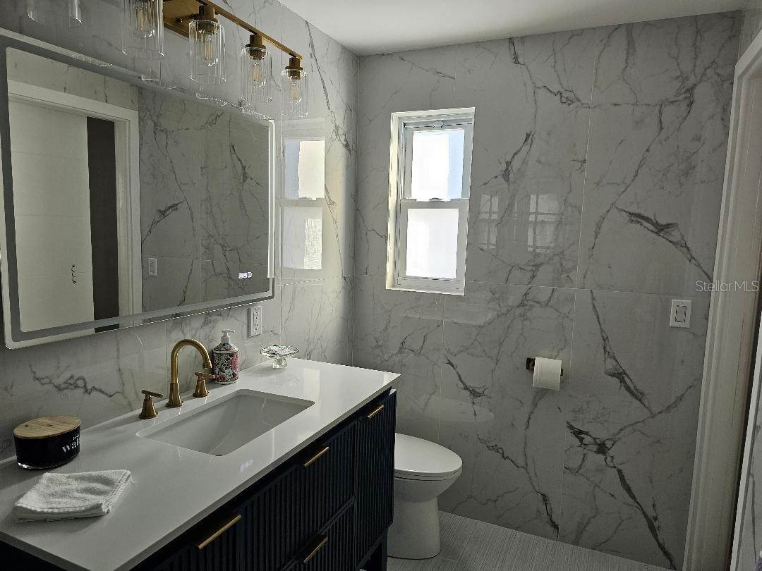 ISLE OF PALMS - Residential Income