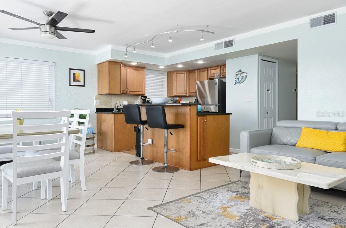 ISLE OF PALMS - Residential Income