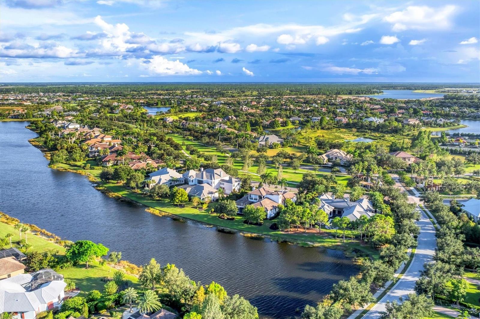 LAKE CLUB PH I - Residential