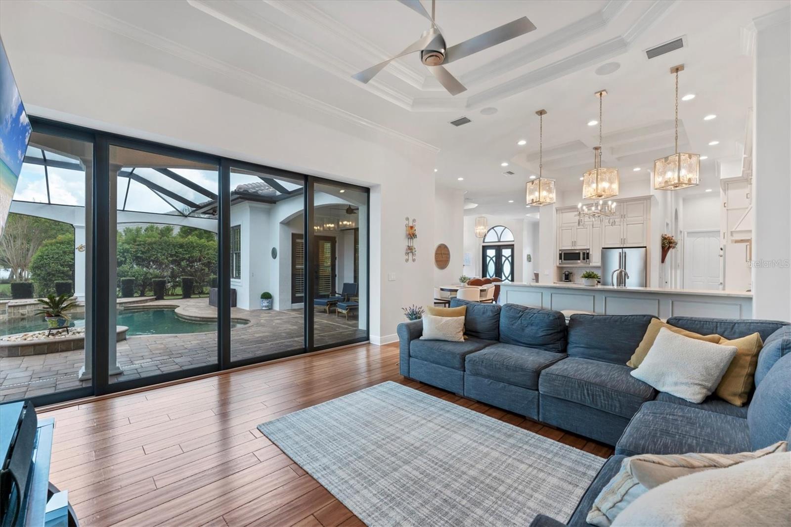 LAKE CLUB PH I - Residential