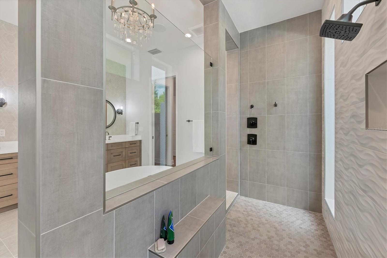 LAKE CLUB PH I - Residential