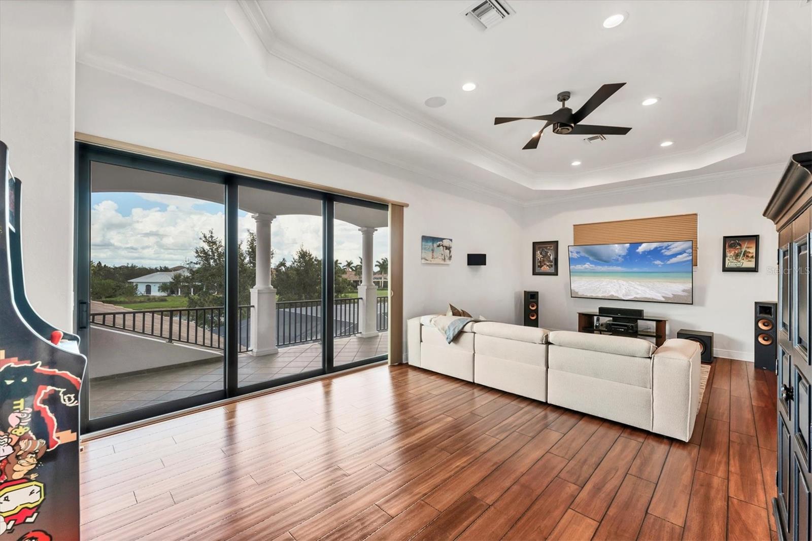 LAKE CLUB PH I - Residential