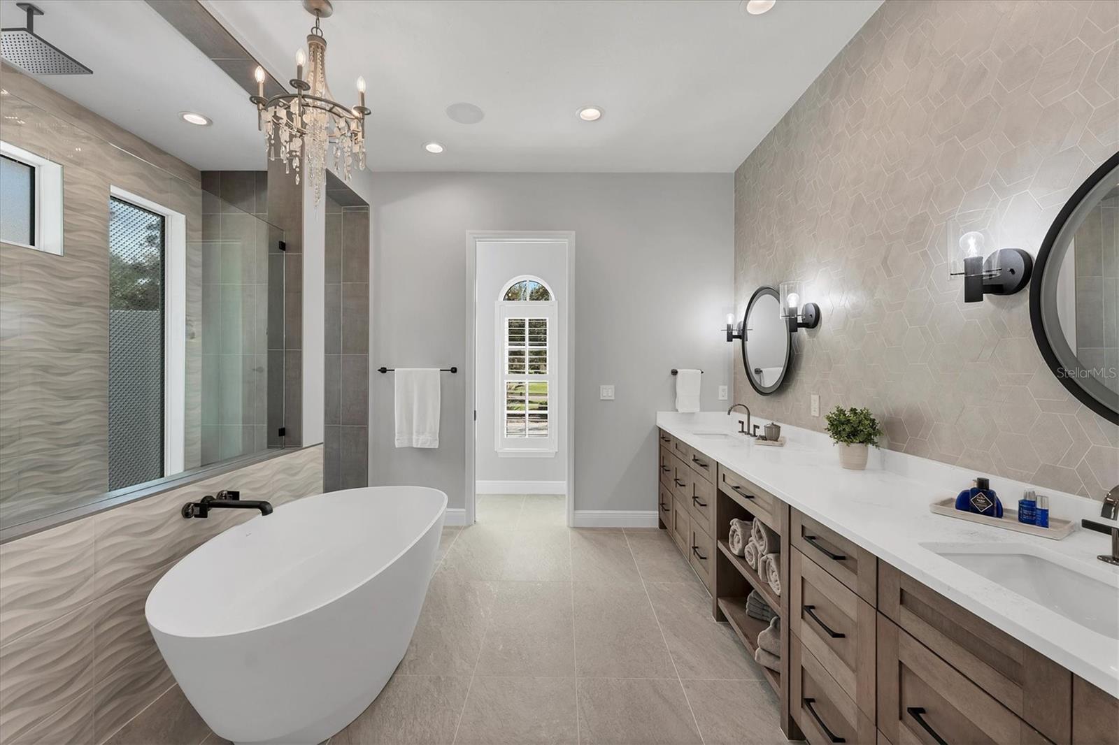 LAKE CLUB PH I - Residential