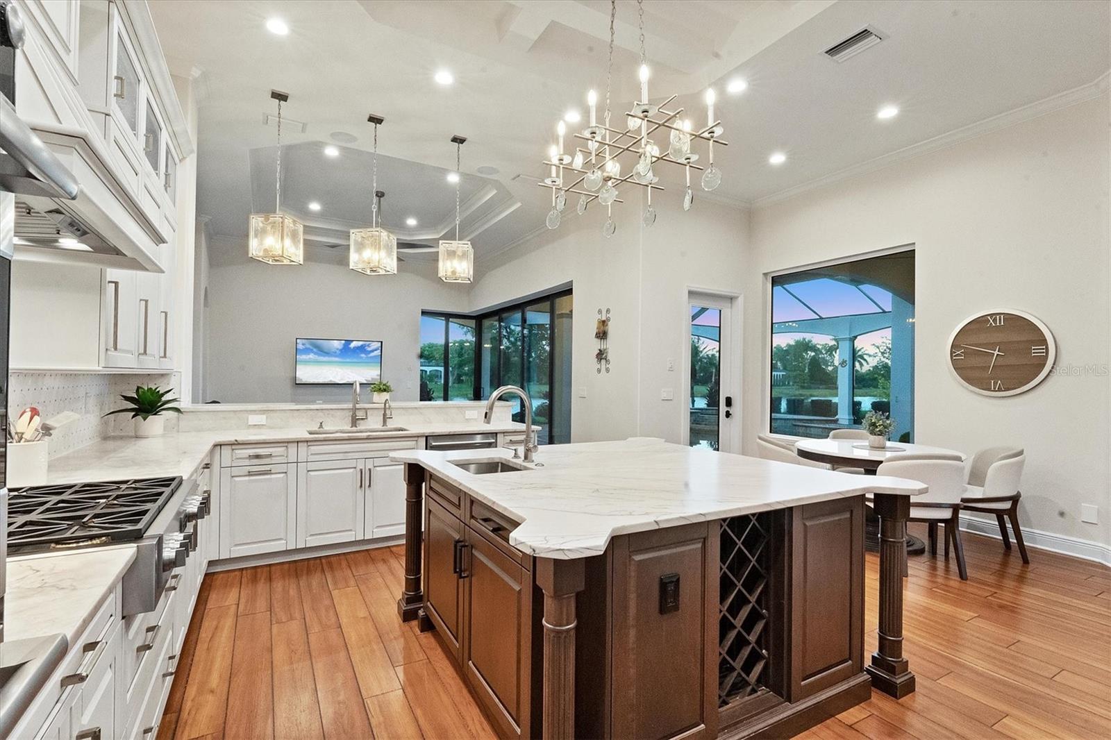 LAKE CLUB PH I - Residential