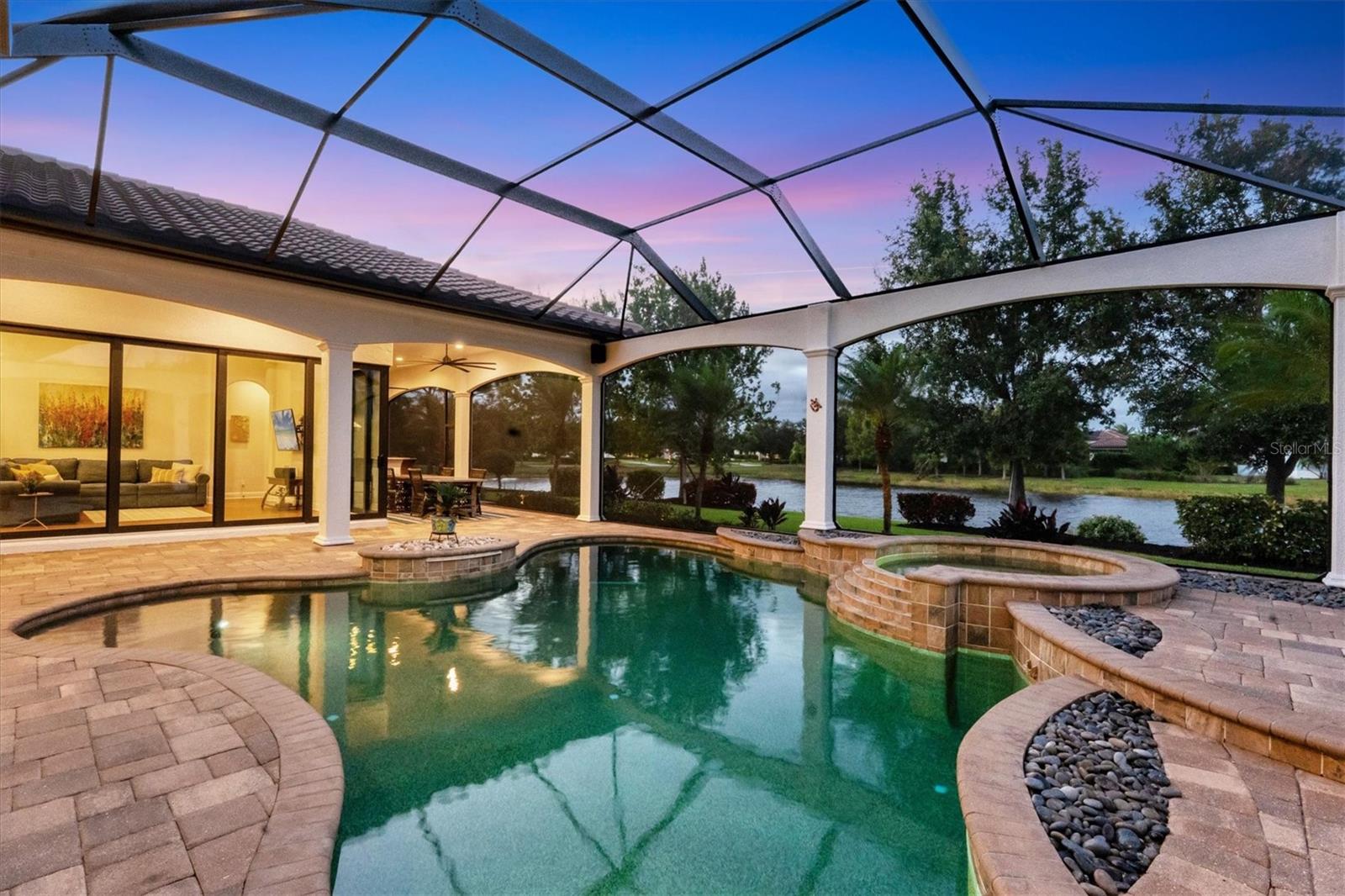 LAKE CLUB PH I - Residential