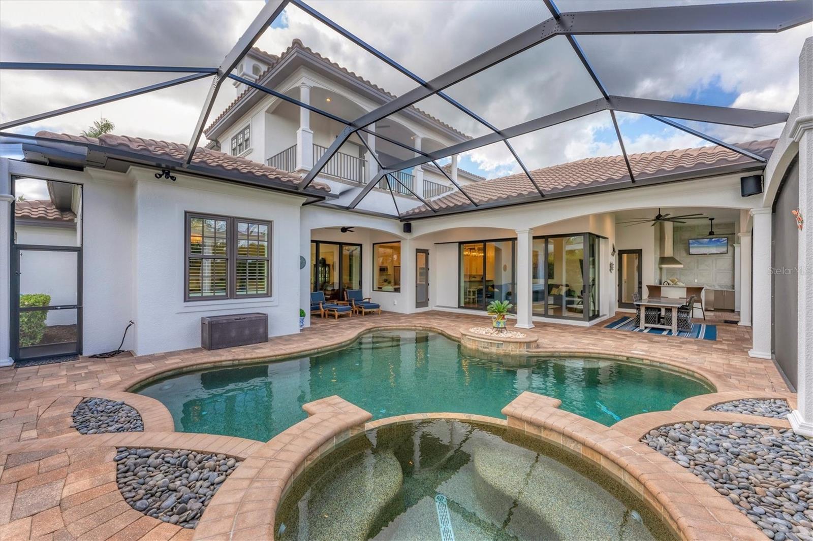 LAKE CLUB PH I - Residential