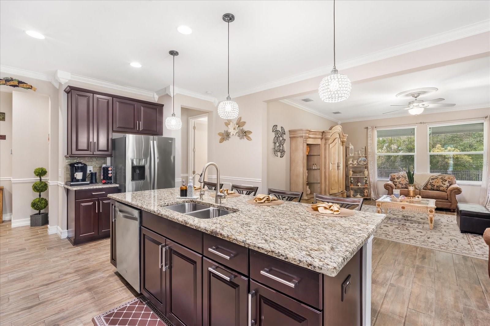 MEADOW POINTE IV PRCL N-P ENCLA - Residential