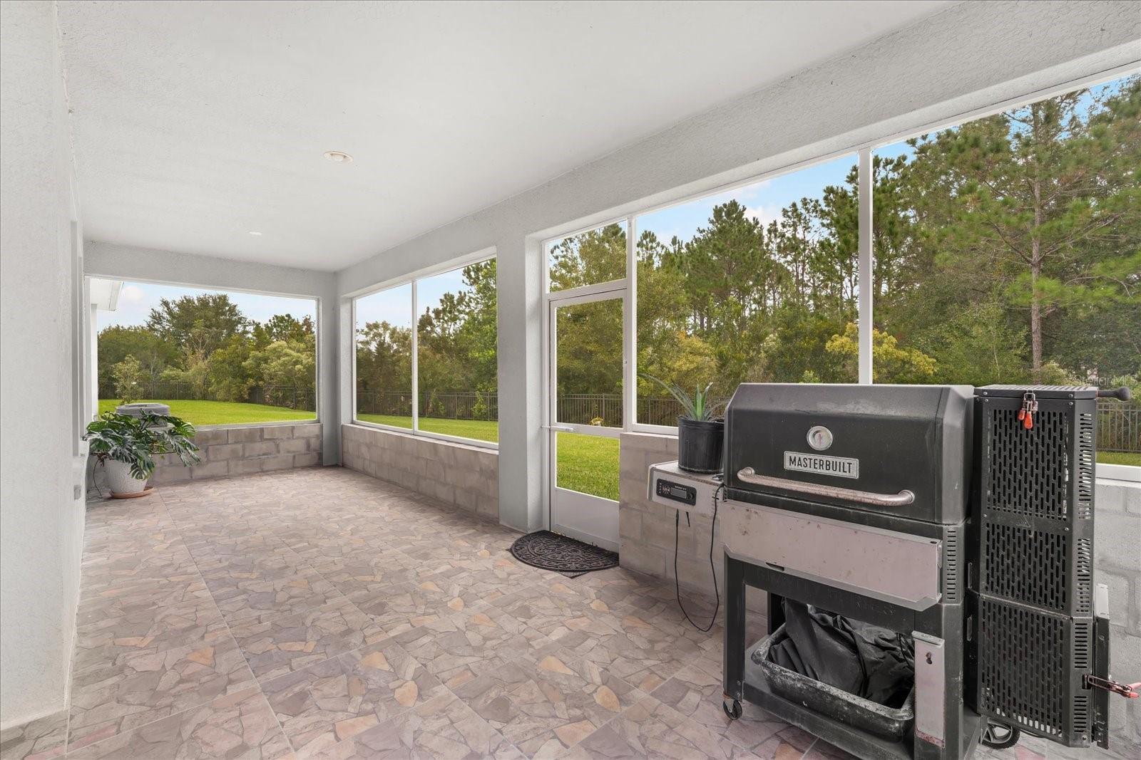 MEADOW POINTE IV PRCL N-P ENCLA - Residential