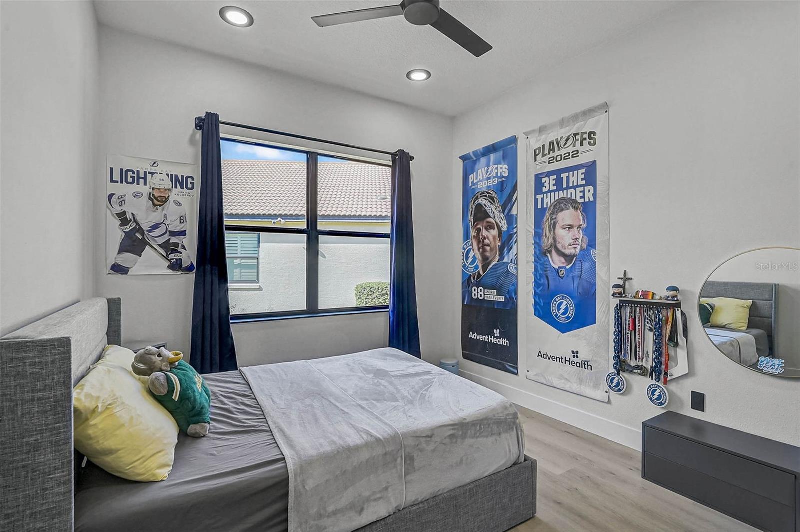 RESIDENCES AT UNIVERSITY GROVES - Residential