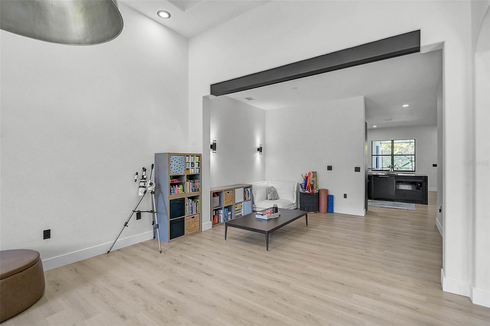 RESIDENCES AT UNIVERSITY GROVES - Residential