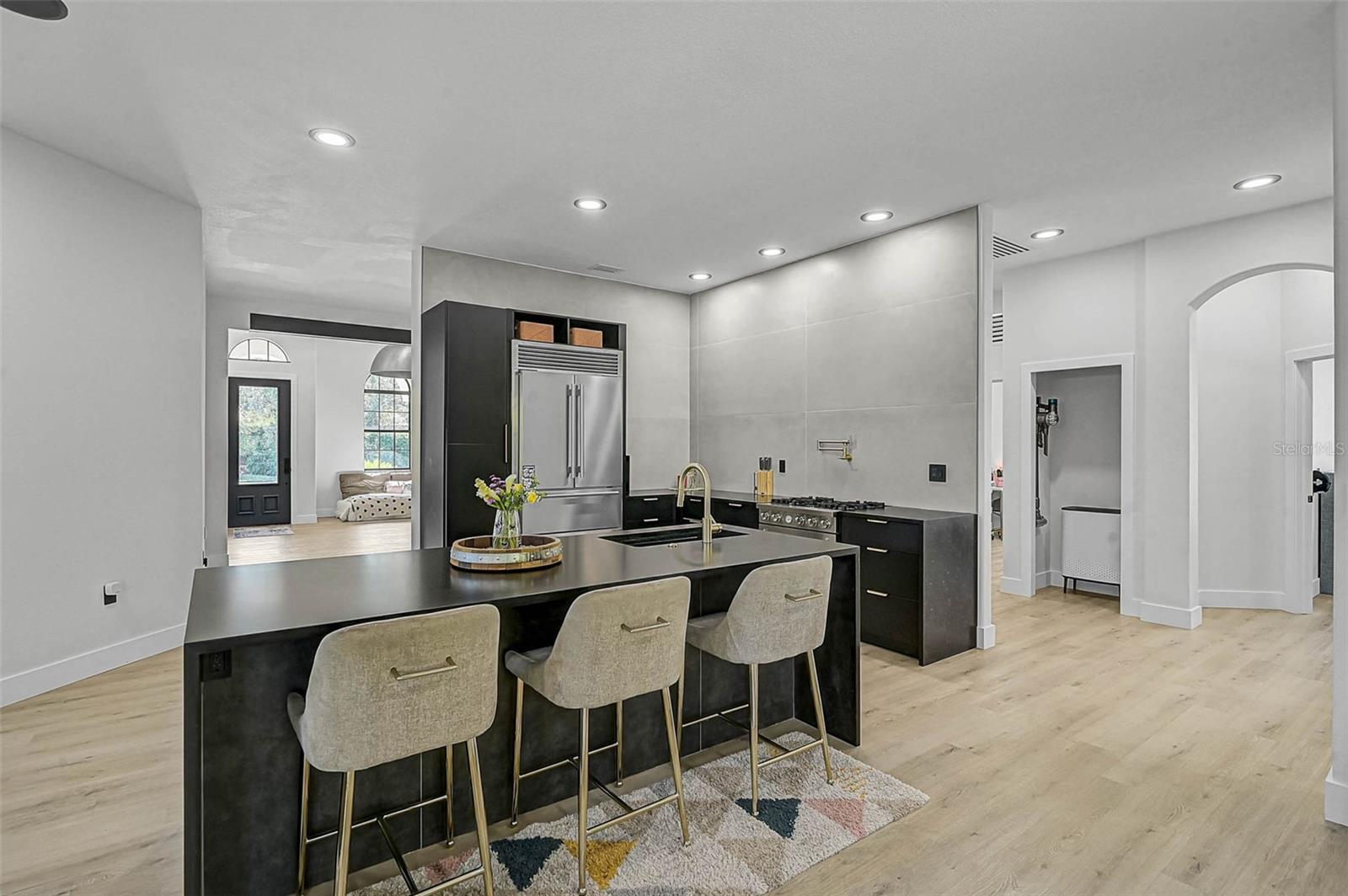 RESIDENCES AT UNIVERSITY GROVES - Residential