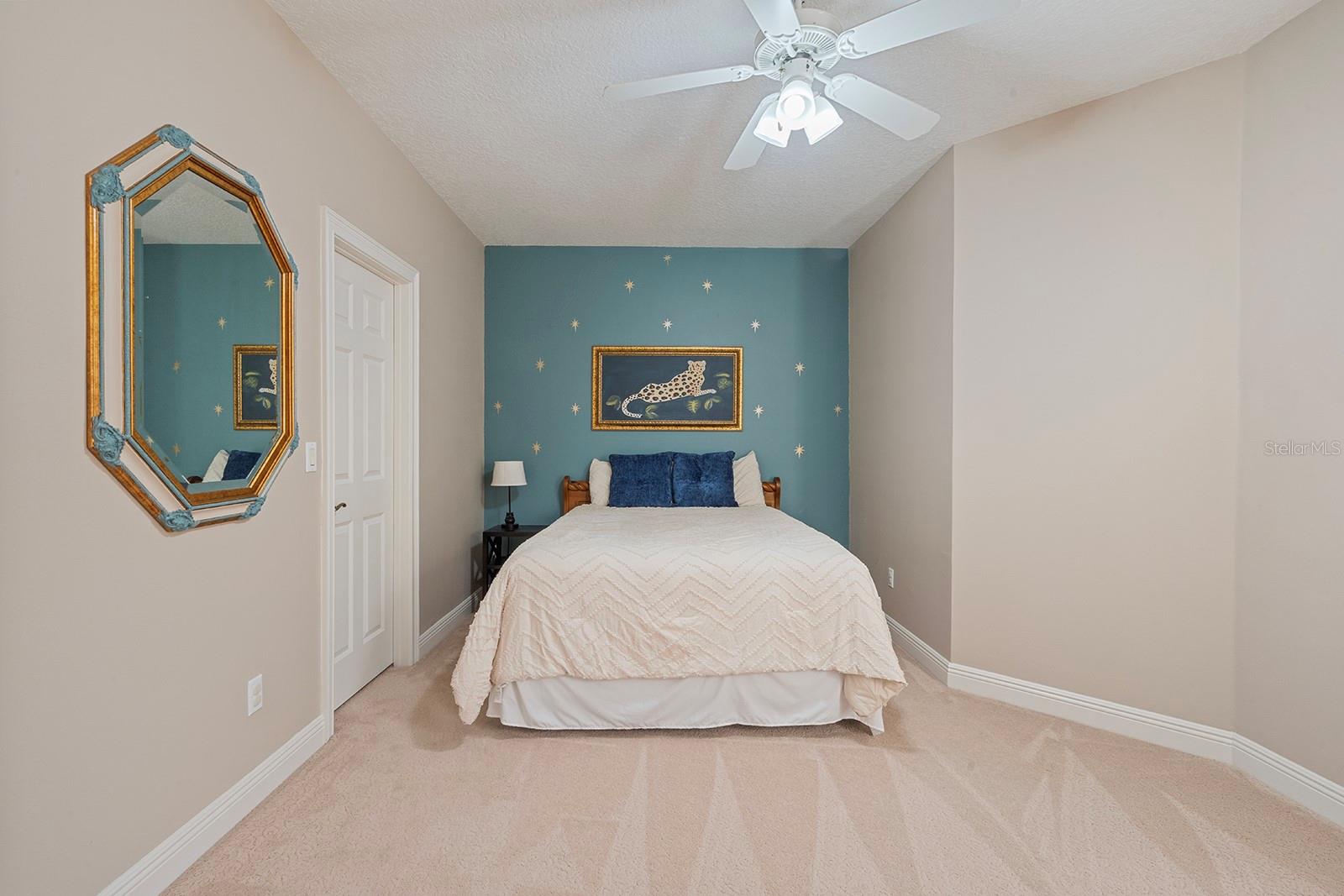 KILLALOE BY THE LAKE - Residential