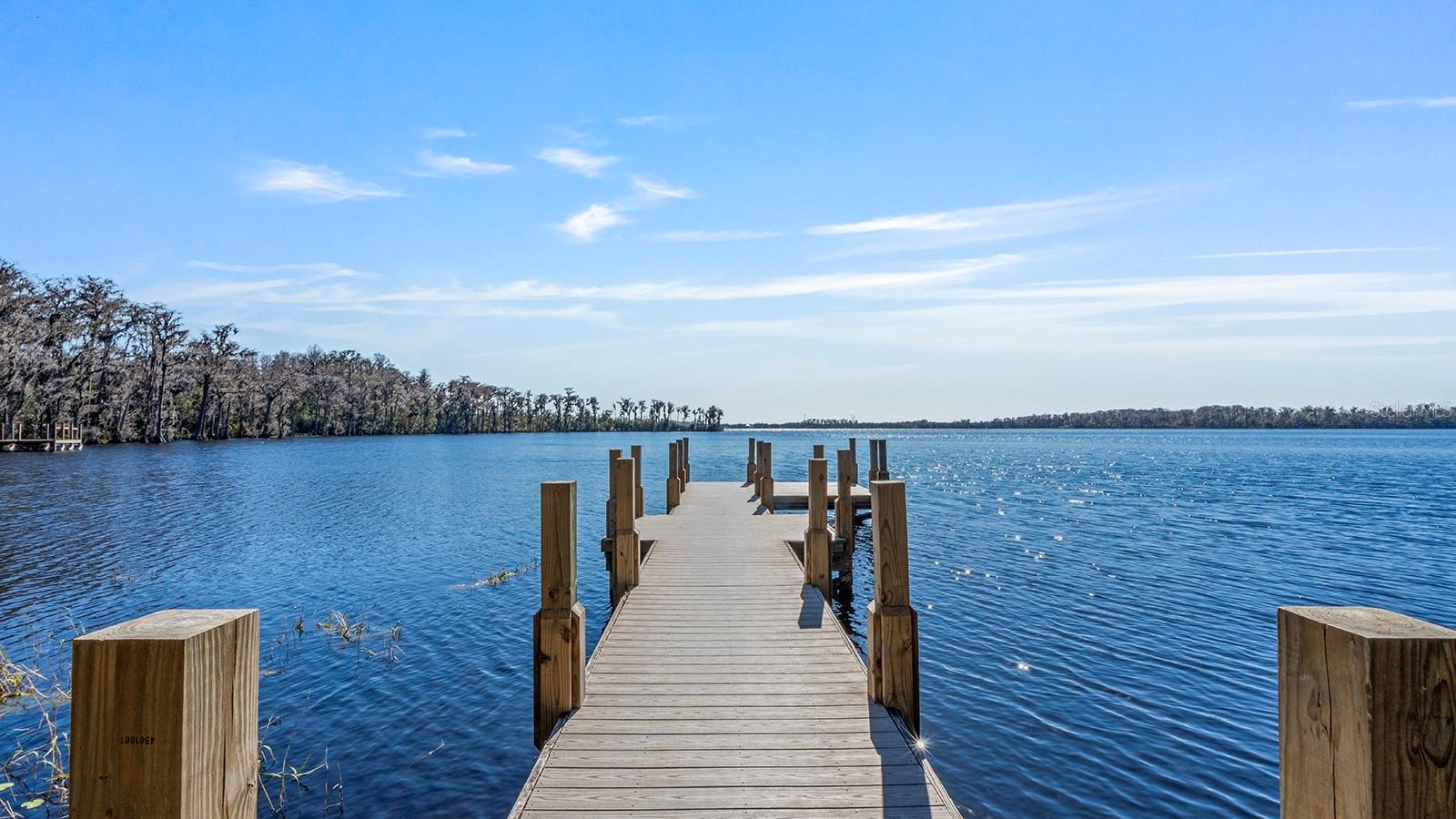 KILLALOE BY THE LAKE - Residential