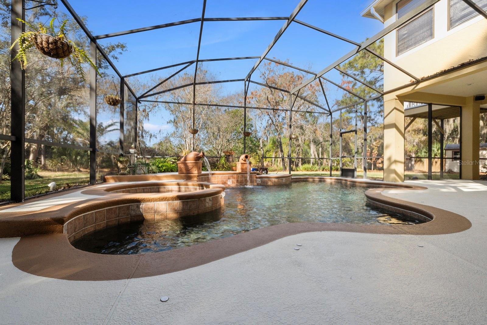 KILLALOE BY THE LAKE - Residential