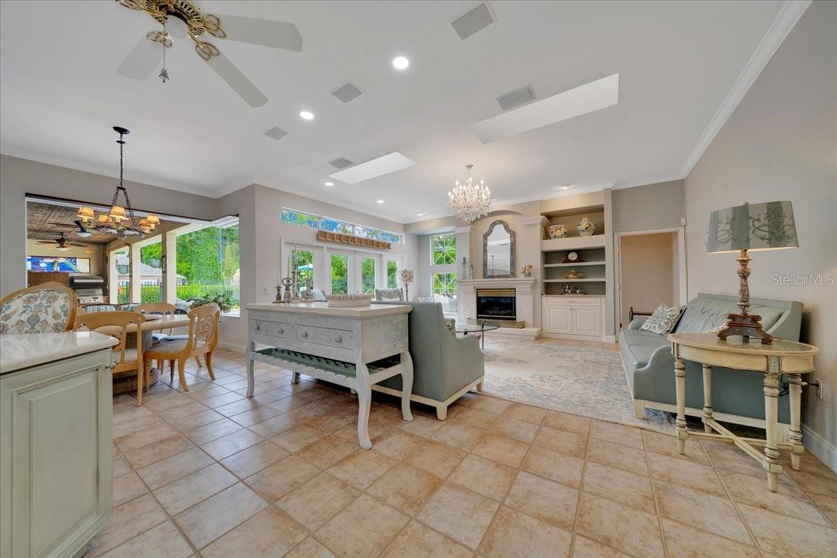 WATERS OF WEEKI WACHEE - Residential