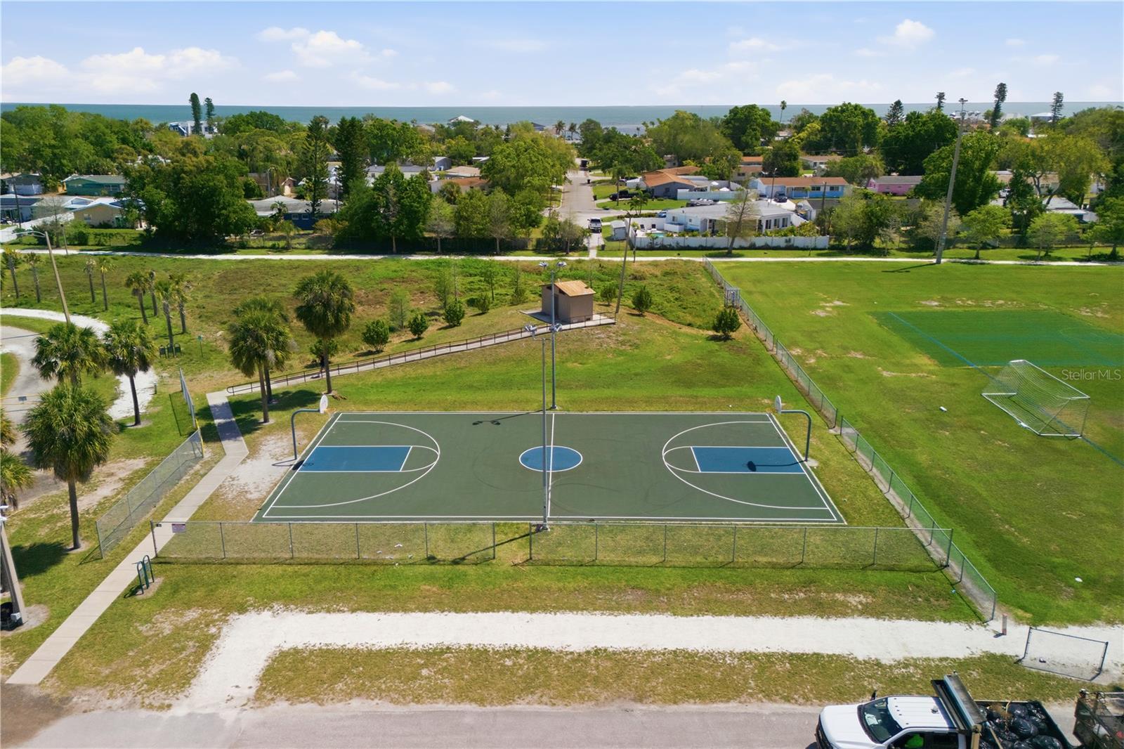 COQUINA KEY TWNHMS - Residential