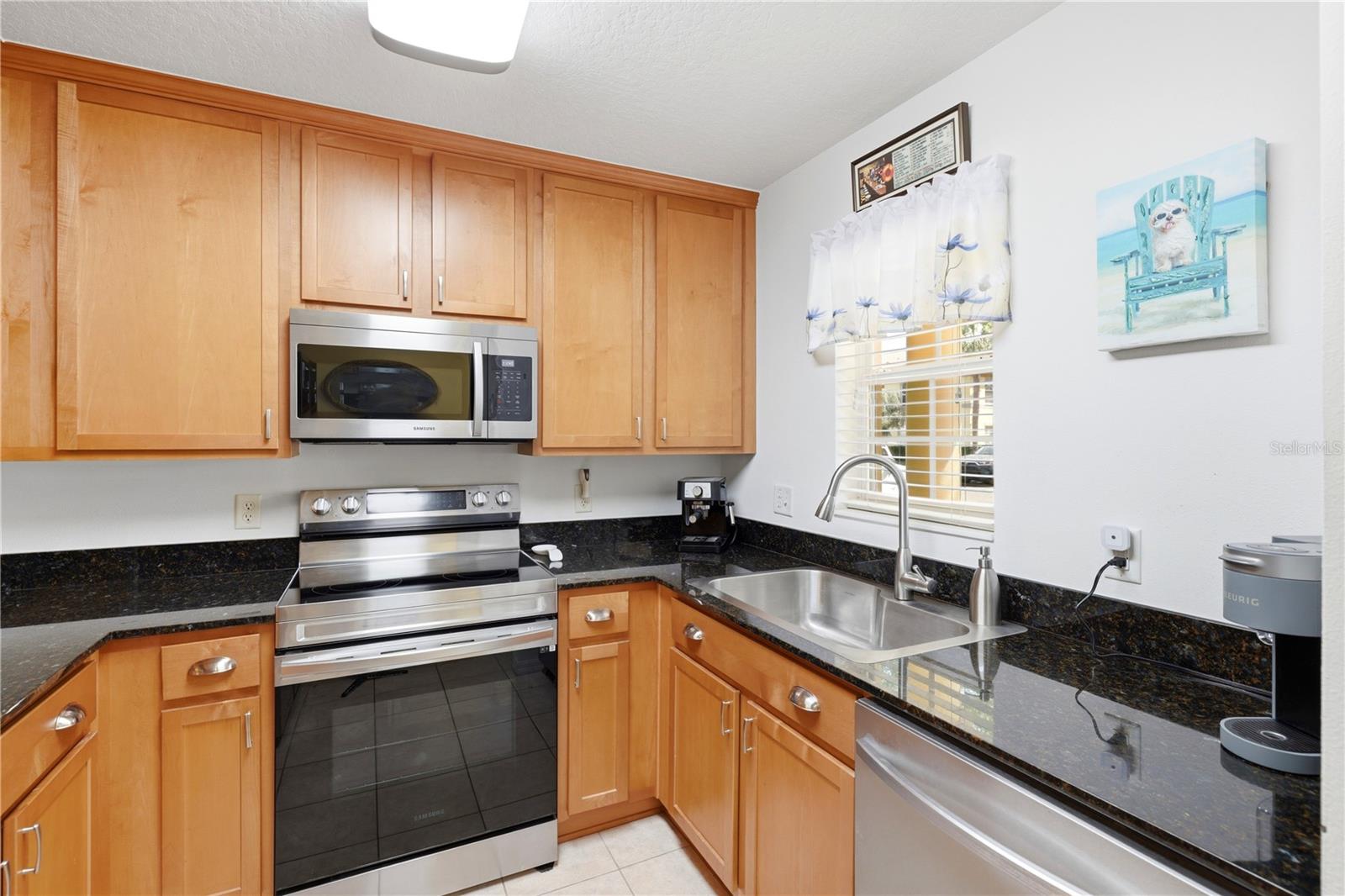 COQUINA KEY TWNHMS - Residential