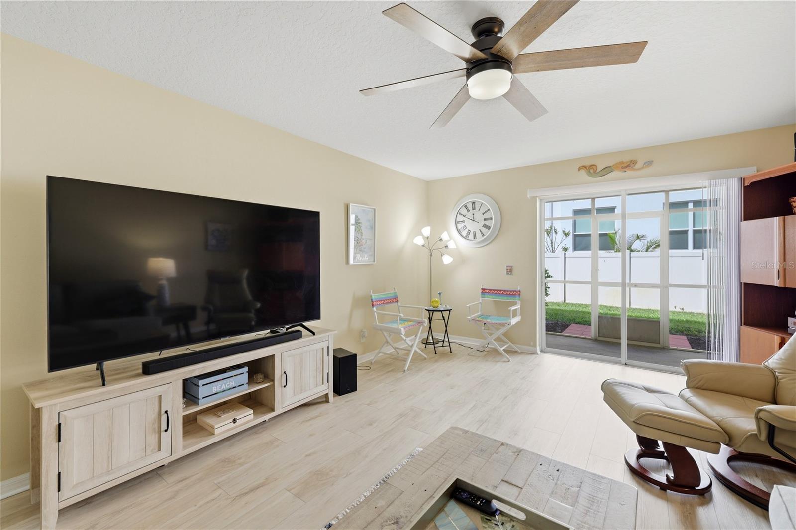 COQUINA KEY TWNHMS - Residential