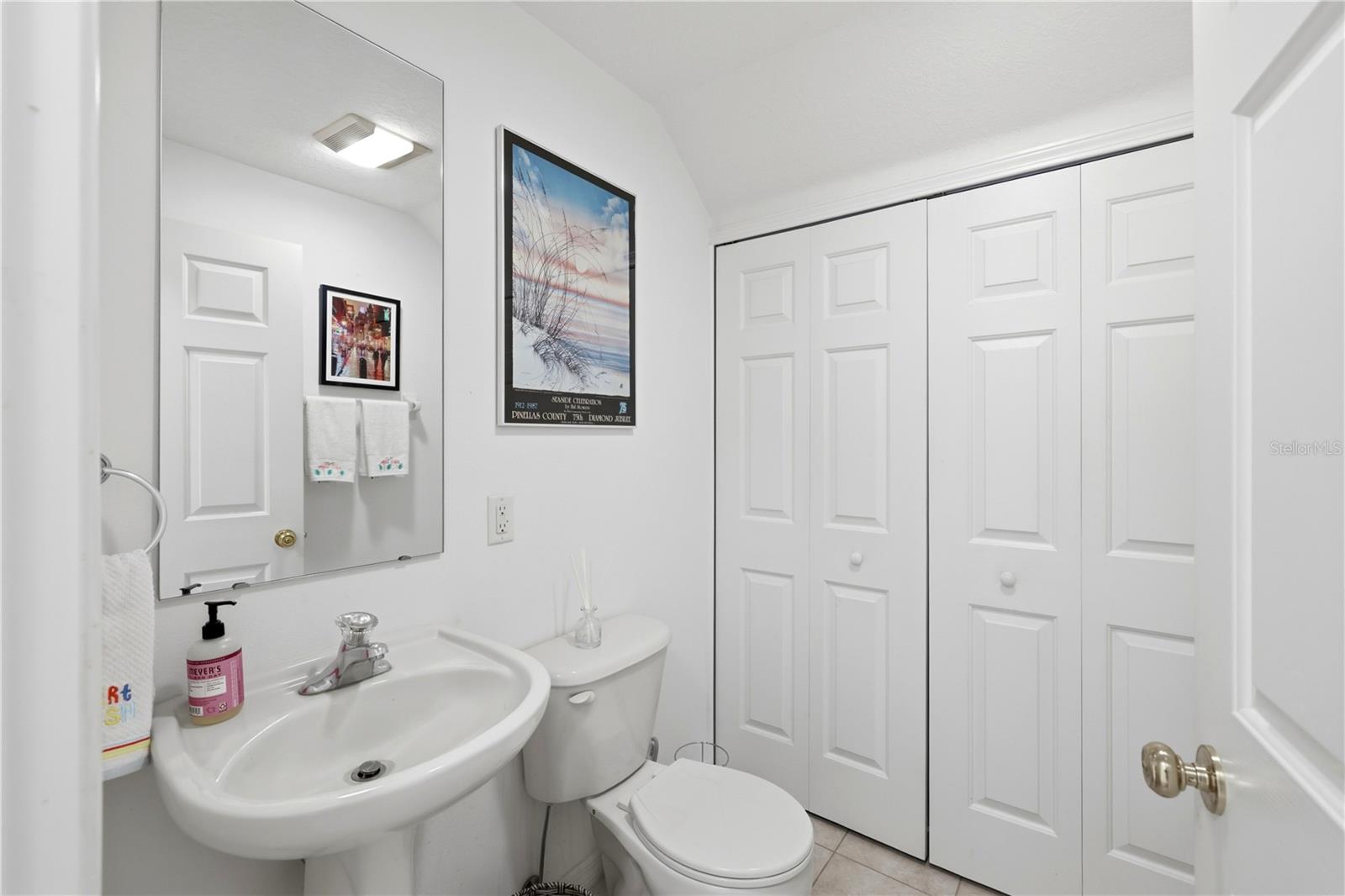 COQUINA KEY TWNHMS - Residential