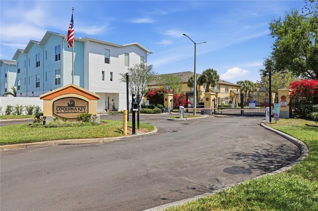 Photo of 3871 Mariner Drive, St Petersburg, FL 33705 (MLS # A4688401)