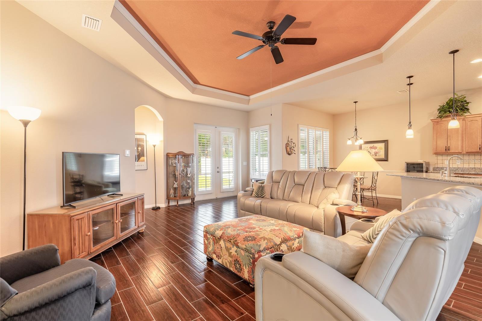 PROMENADE PARKE - Residential