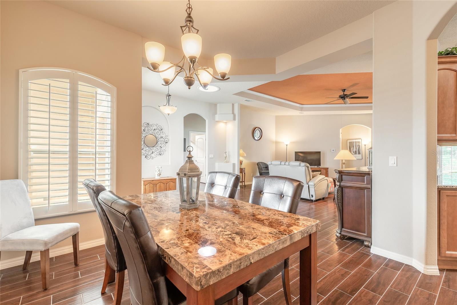 PROMENADE PARKE - Residential