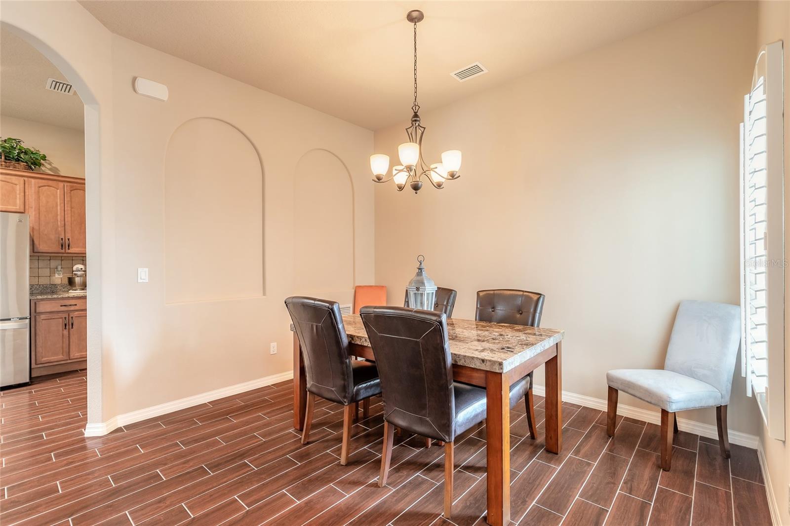 PROMENADE PARKE - Residential