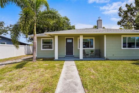 Photo of 3102 16th Avenue W, Bradenton, FL 34205 (MLS # A4686654)