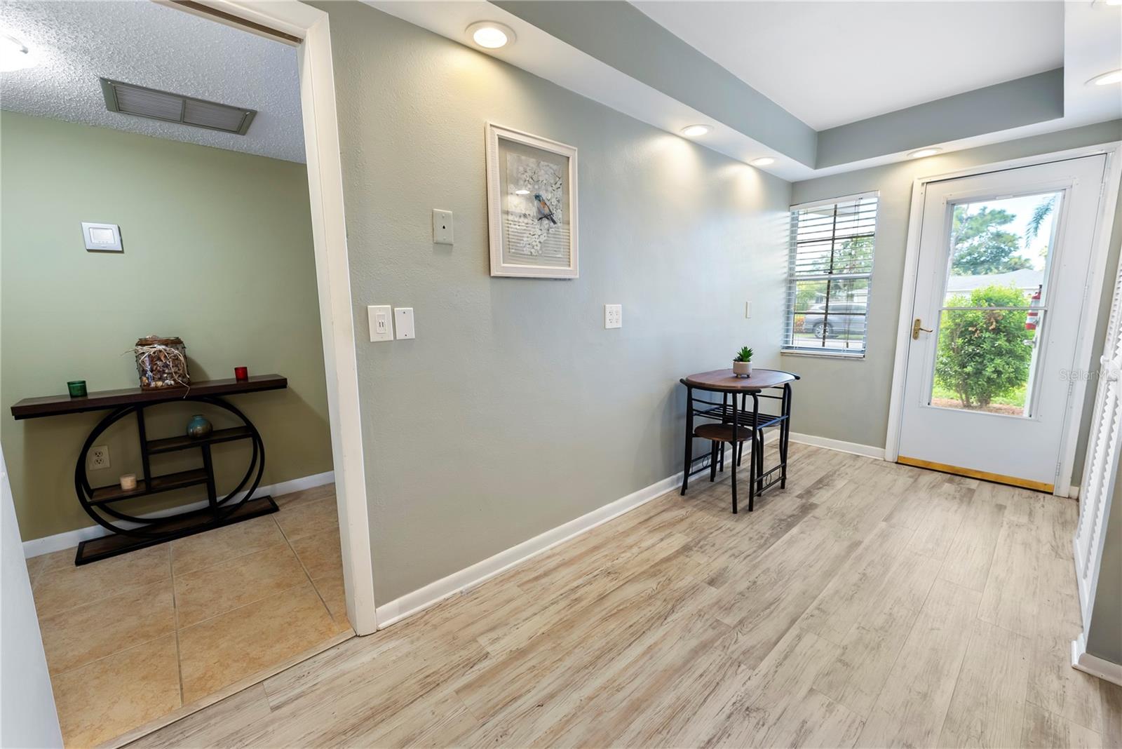 PALM-AIRE DESOTO LAKES COUNTRY CLUB 3 - Residential Lease