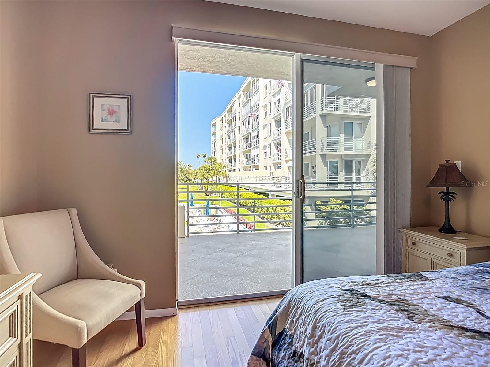 HARBOURSIDE CONDO - Residential