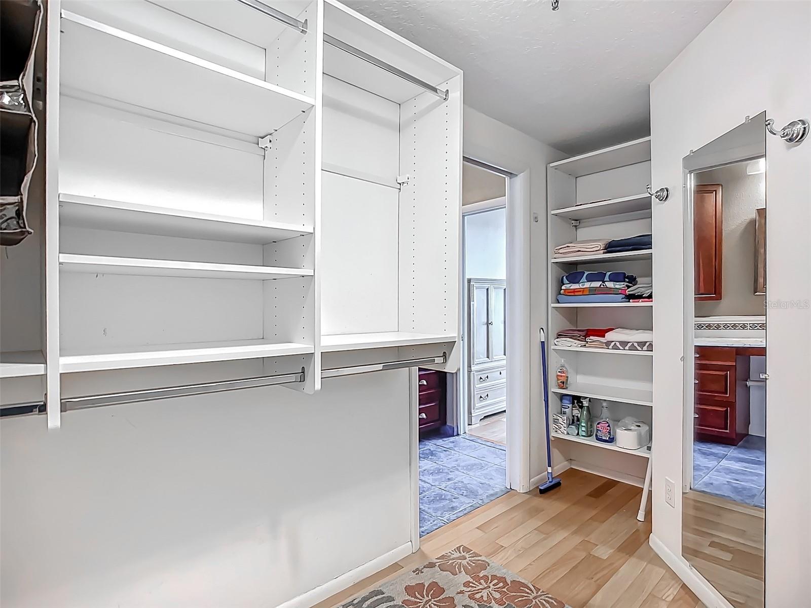 HARBOURSIDE CONDO - Residential