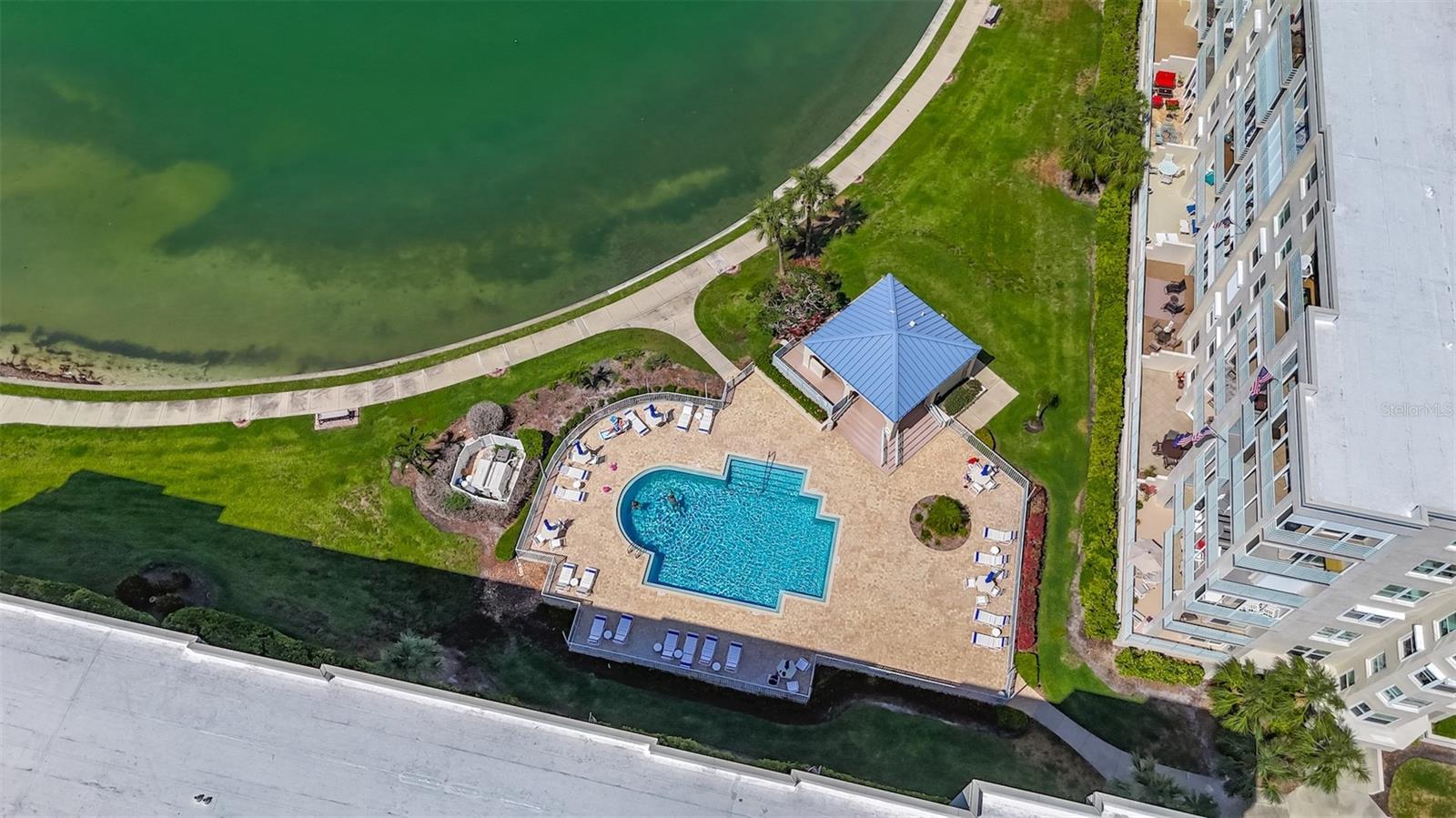 HARBOURSIDE CONDO - Residential