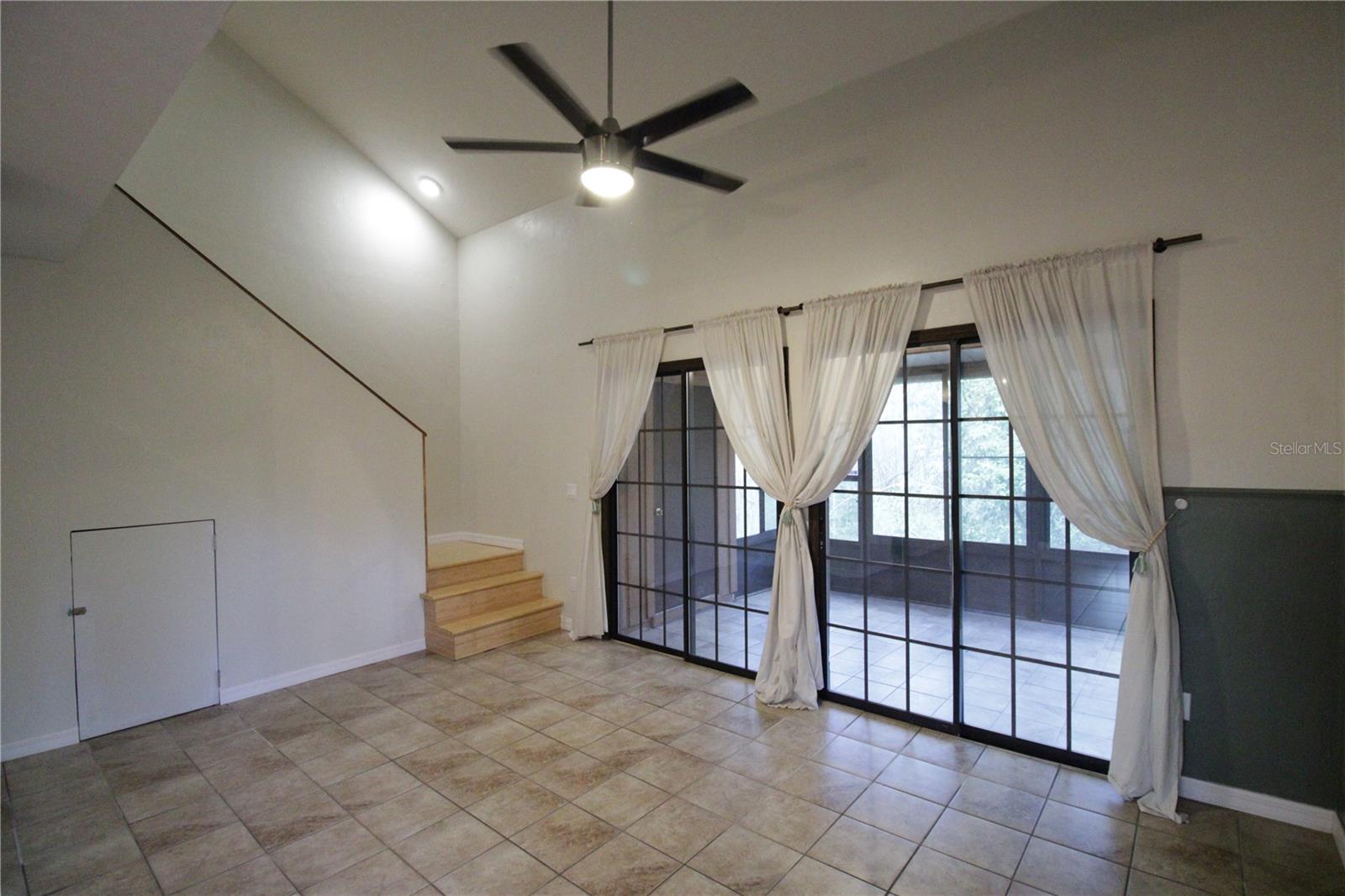 ROCKWOOD VILLAS - Residential Lease