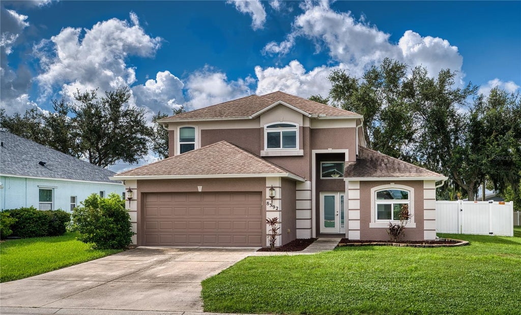 Photo of 8392 E 47th St Circle, Palmetto, FL 34221 (MLS # A4704904)