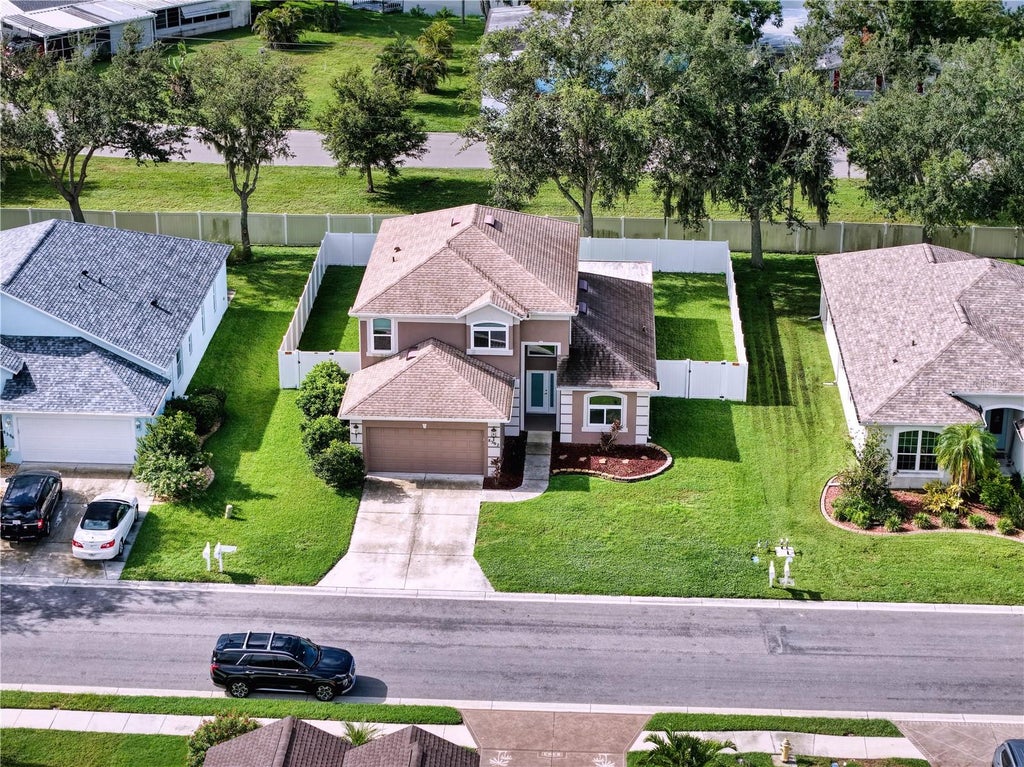 Photo of 8392 E 47th St Circle, Palmetto, FL 34221 (MLS # A4704904)