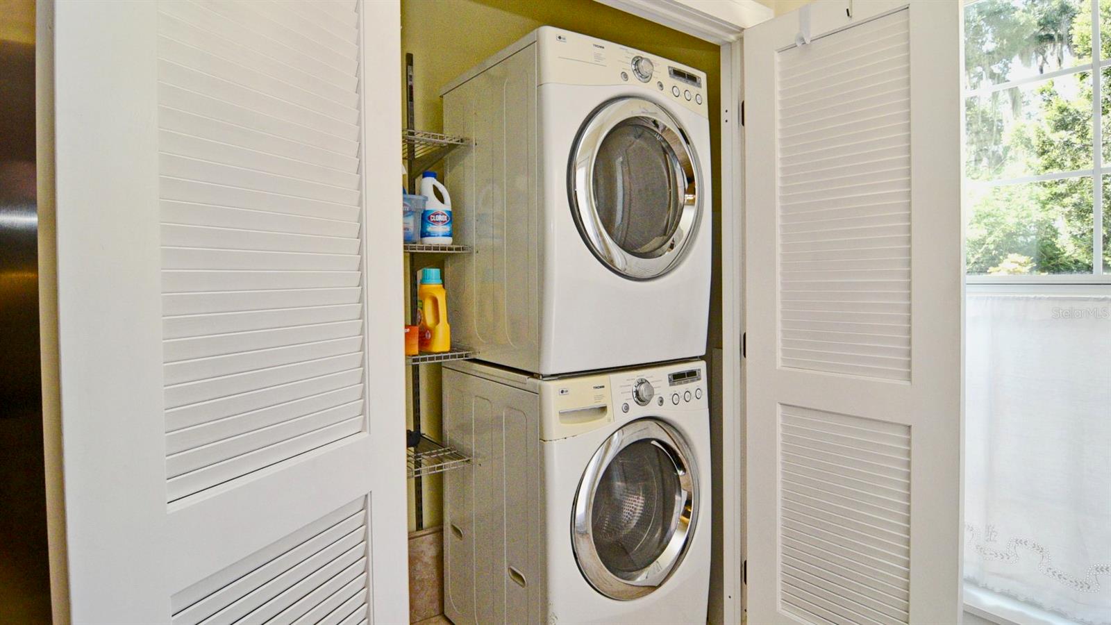 COLONIAL GROVE ESTATES - Residential