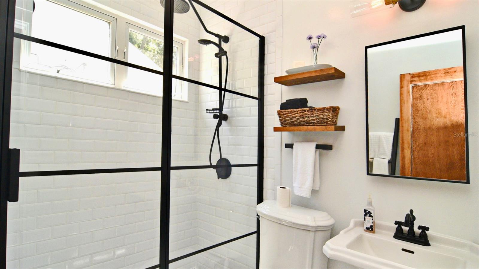 COLONIAL GROVE ESTATES - Residential