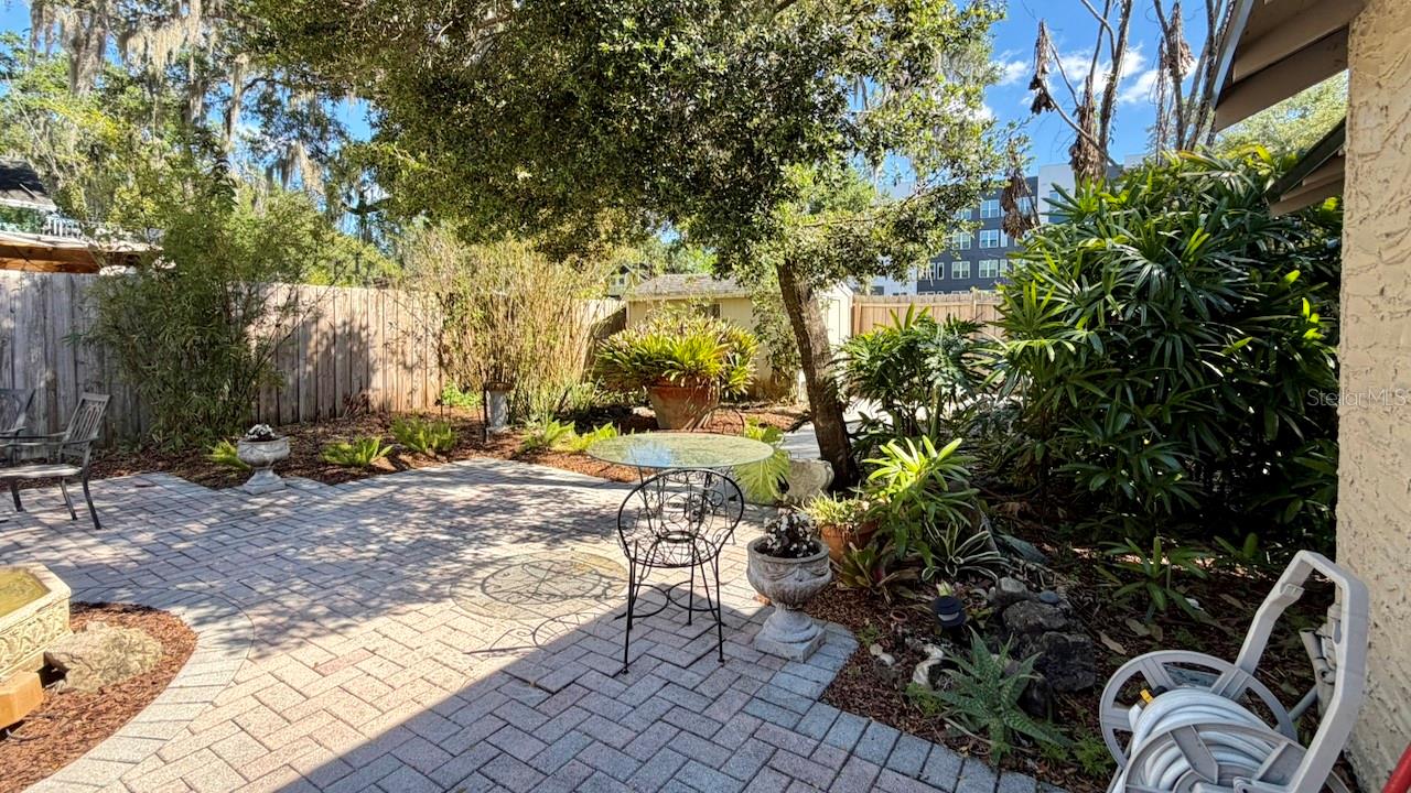 COLONIAL GROVE ESTATES - Residential