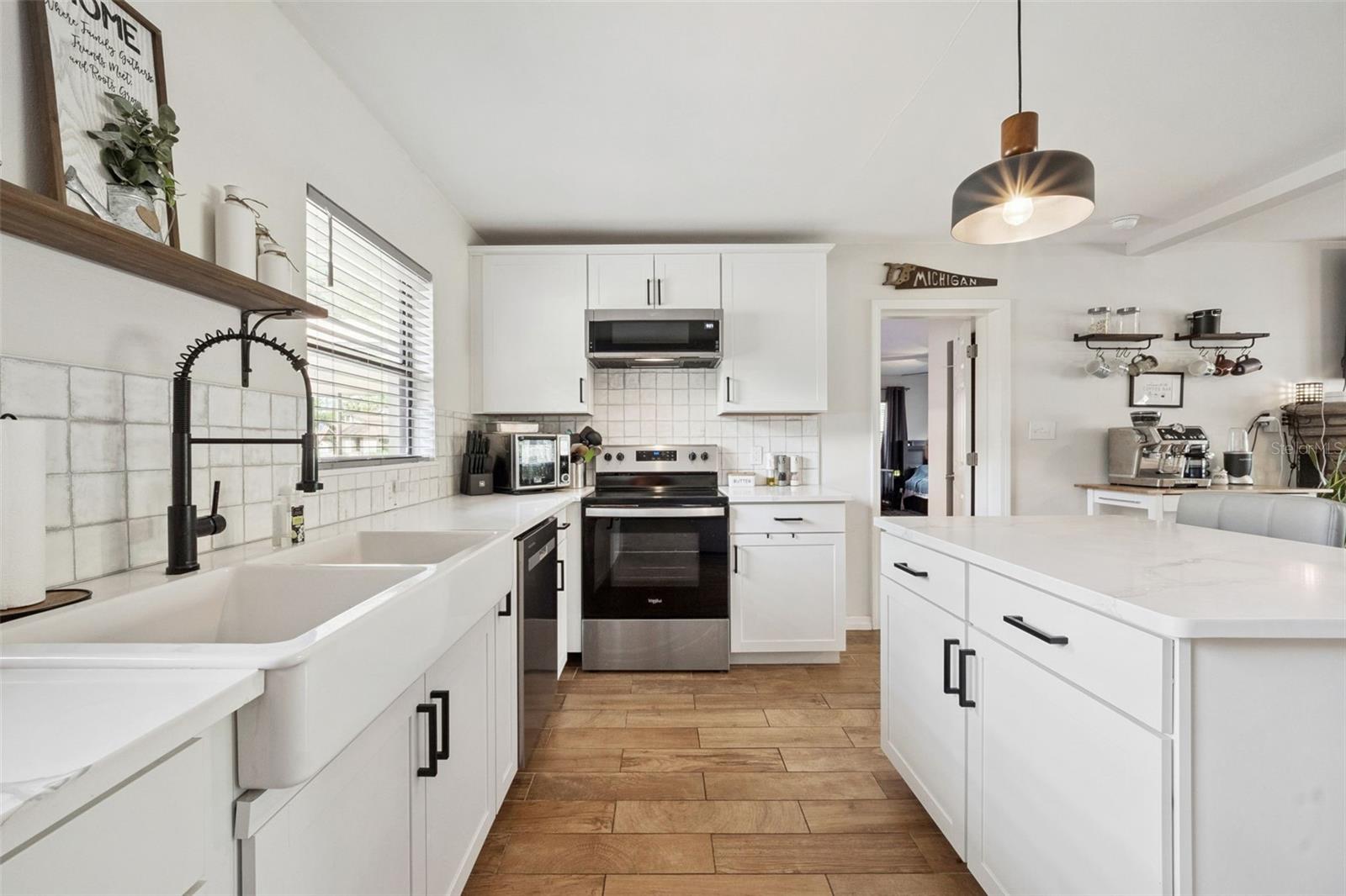 LOCH ARBOR ISLE OF PINES SEC 2 - Residential