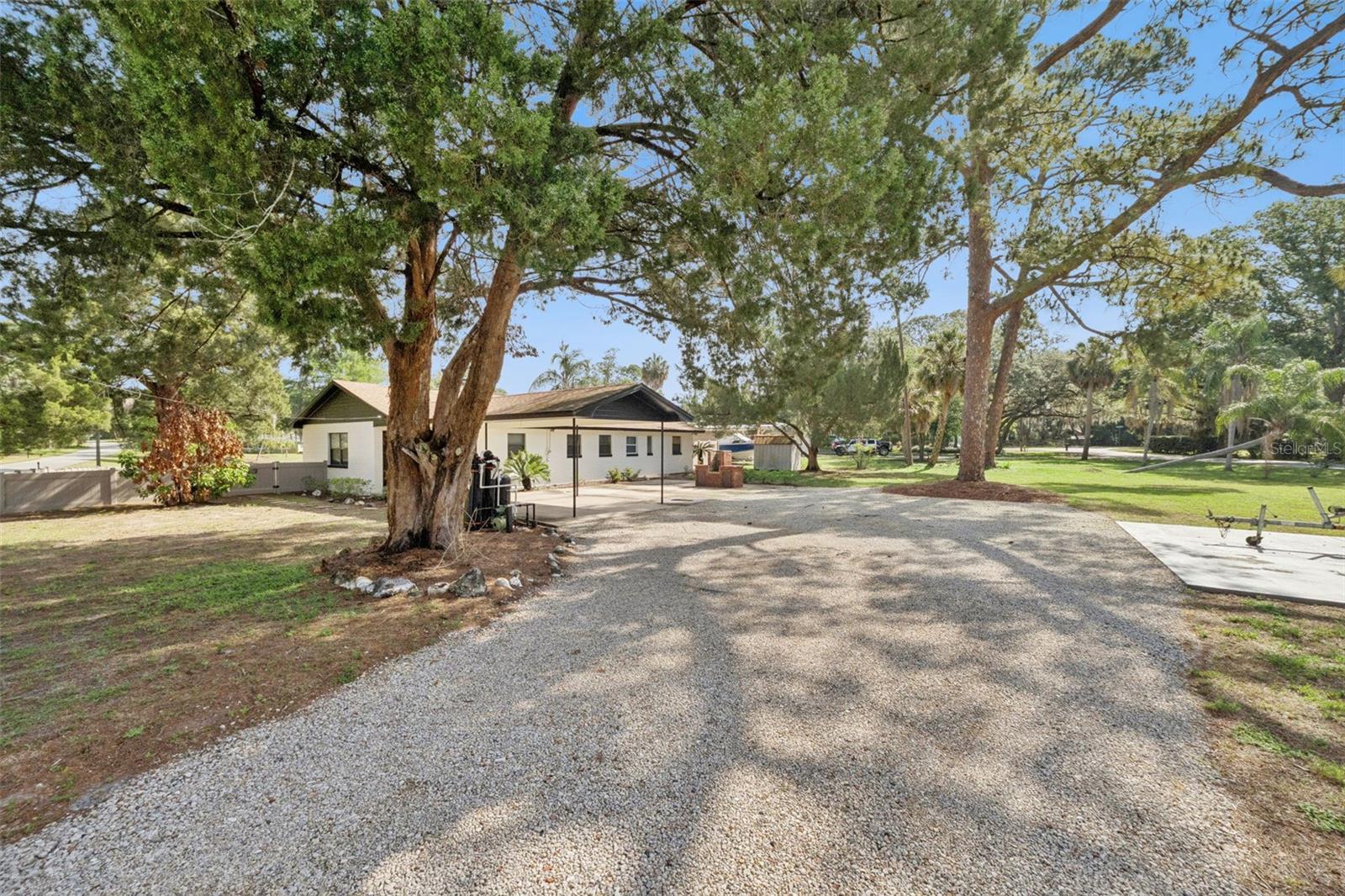 LOCH ARBOR ISLE OF PINES SEC 2 - Residential
