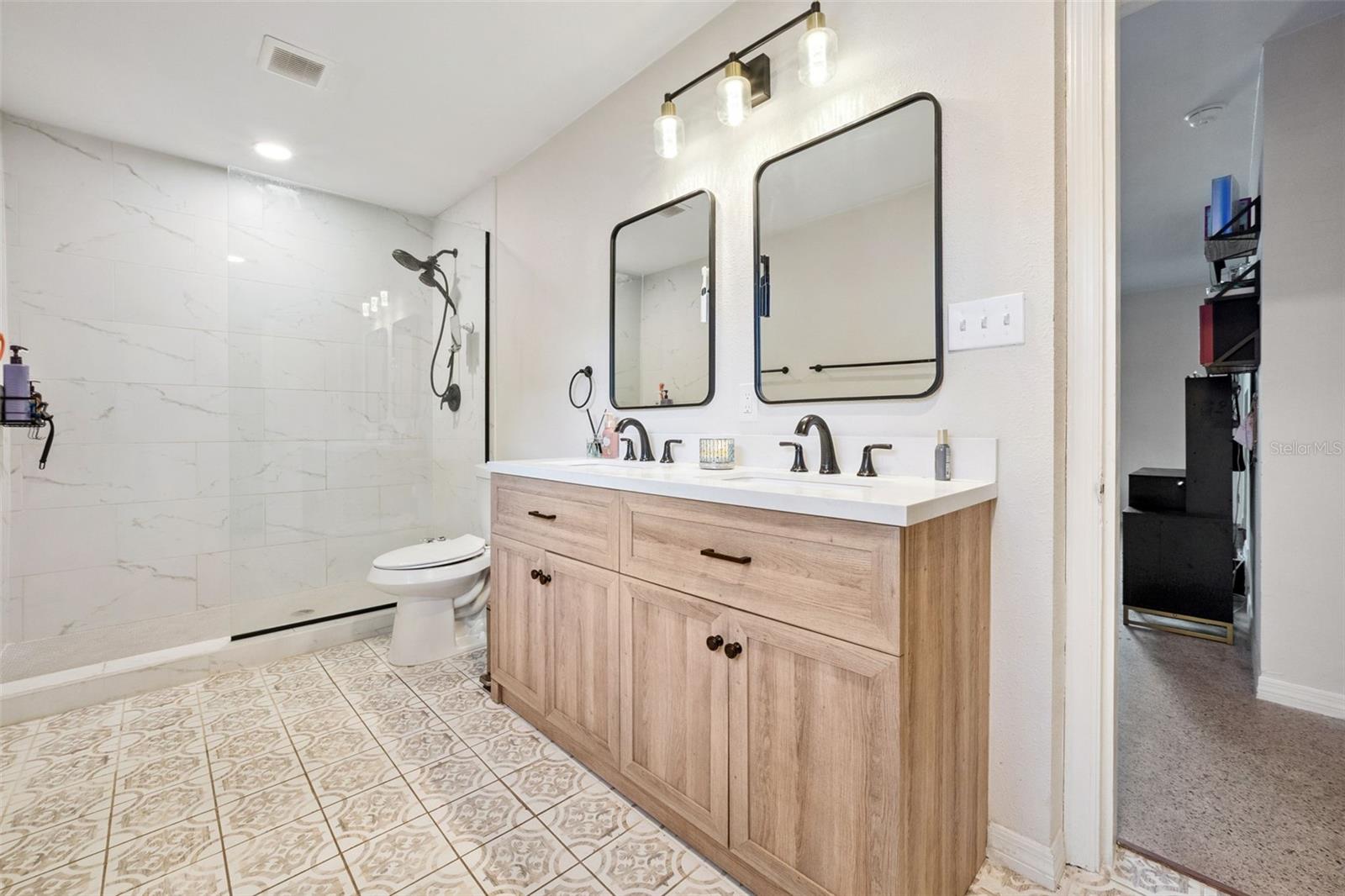 LOCH ARBOR ISLE OF PINES SEC 2 - Residential