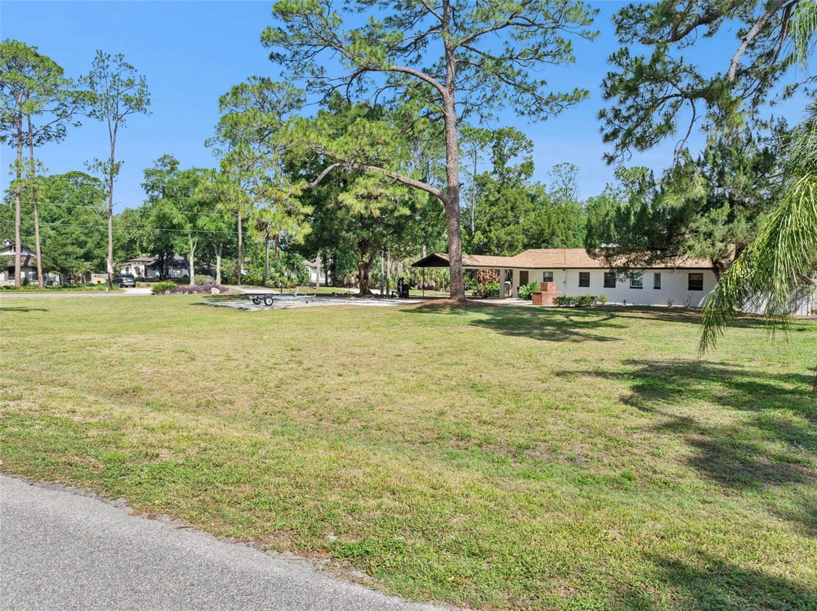 LOCH ARBOR ISLE OF PINES SEC 2 - Residential